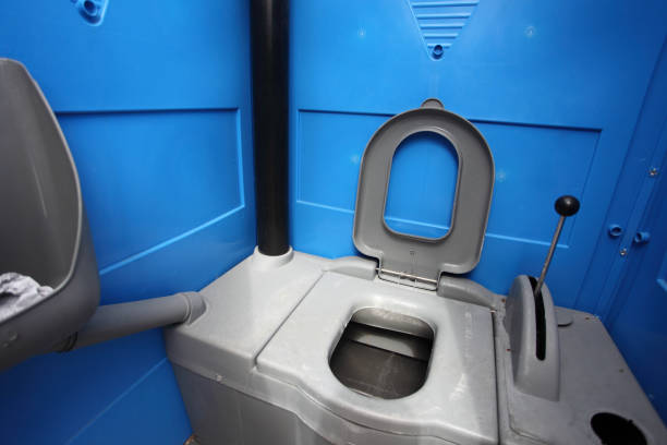 Best Portable Restroom Servicing (Cleaning and Restocking)  in Herington, KS